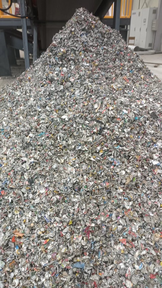 韩国地区路友破碎机打料测试