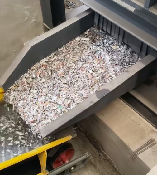恭喜河北破碎机客户！设备动力强劲，打料高效稳定，现场试机圆满收官