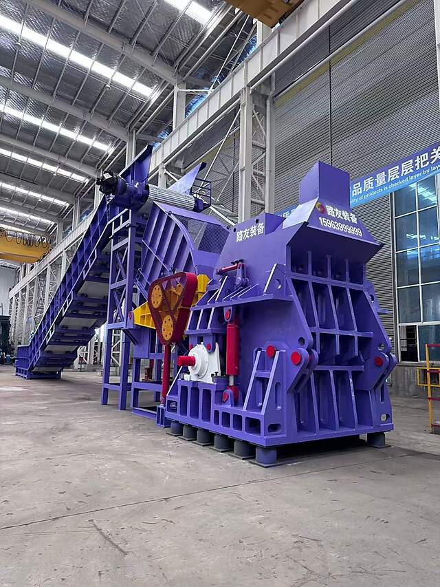 耐磨技术迭代升级600马力重型破碎机抗损耗作业更稳定